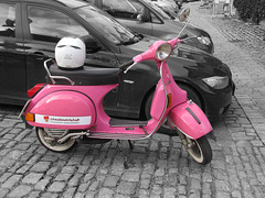 pink Vespa