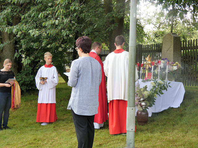 am Altar beim Feuerer-Hof