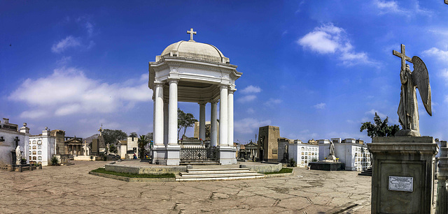 Presbitero MAestro Cemetery