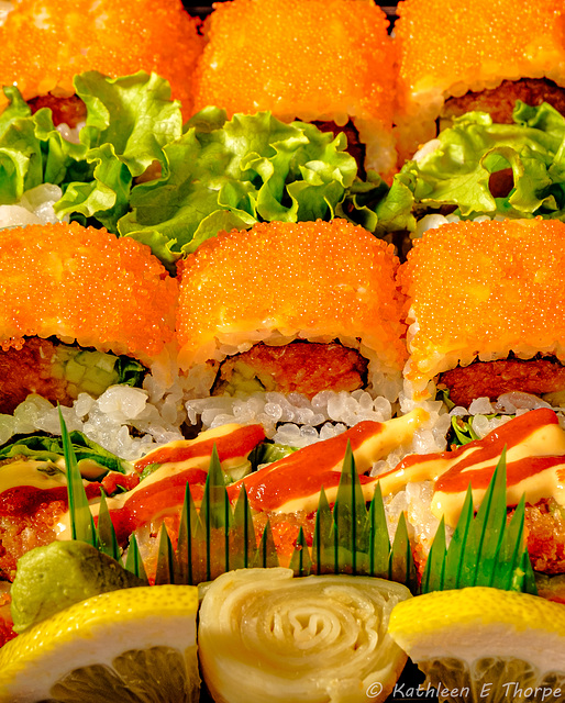 Dynamite Tuna Roll Arrangement