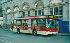 East Yorkshire 463 (W463 UAG) in Hull – 6 Mar 2000 (434-14)