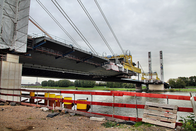 Neubau der A40-Rheinbrücke Neuenkamp (Duisburg-Homberg) / 3.10.2022