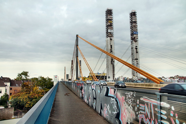 Auf der Rheinbrücke Neuenkamp (Duisburg-Homberg) / 3.10.2022