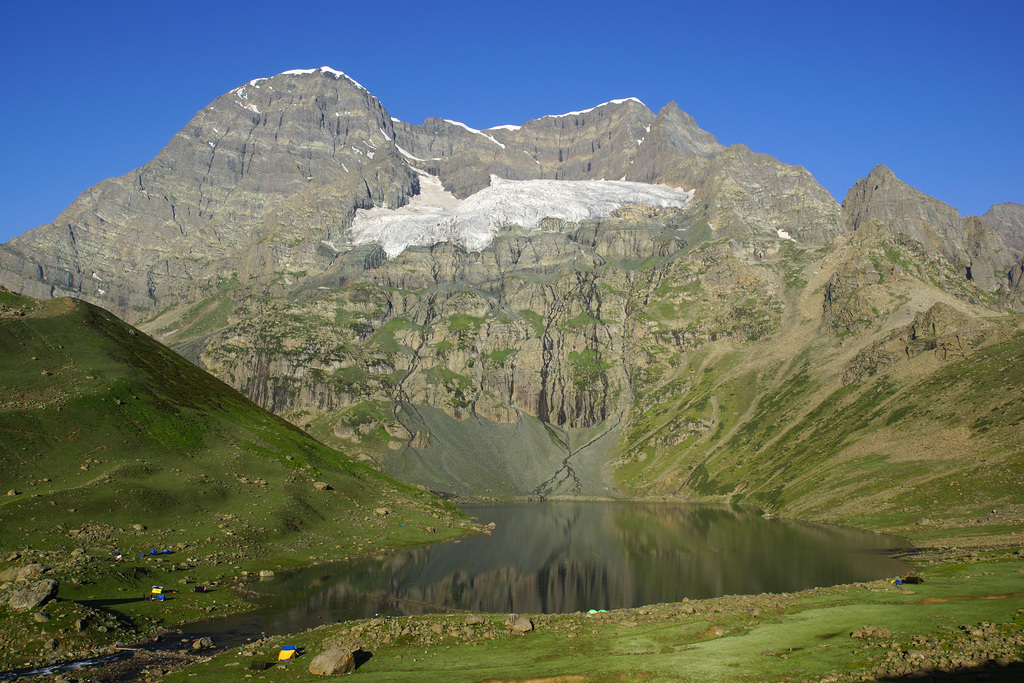 Nundkol Lake/ Mount Haramukh