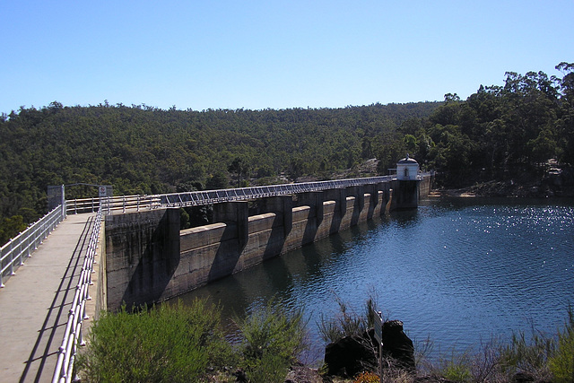 Mundaring Weir