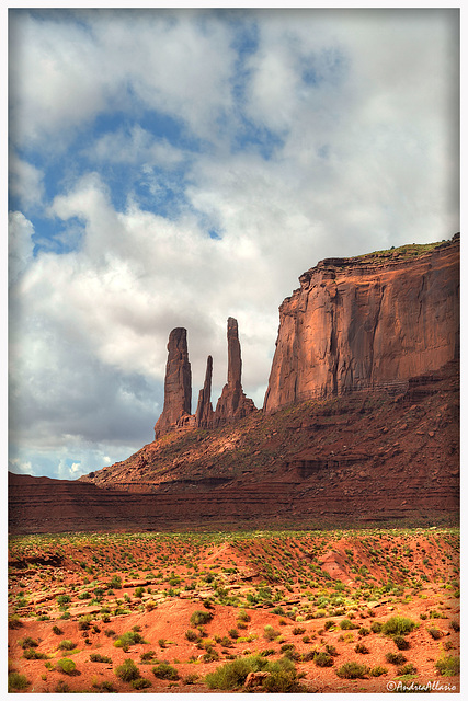 The three sisters - Monument Valley