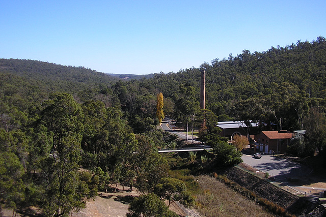 Mundaring Weir Village