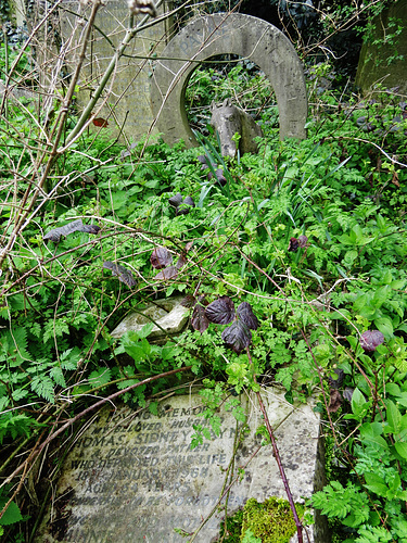 abney park cemetery, london,thomas sydney payne, 1968, with horse head and horseshoe