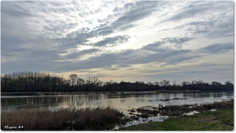 SAINTE GEMMES sur LOIRE BLUE PLANET/PLANETE BLEUE