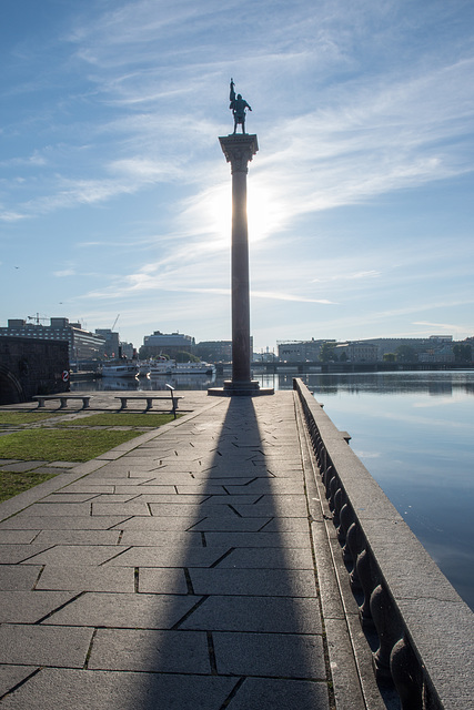 Säule mit Statue von Engelbrektsson