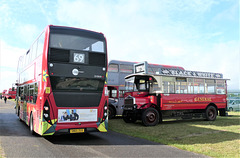 London buses spanning around 86 years at Showbus - 29 Sep 2019 (P1040631)