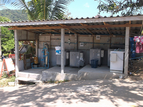 Buanderie thaïlandaise / Laundromat in Thailand