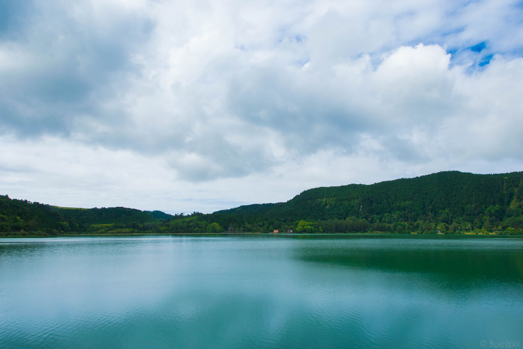 am Lagoa do Furnas (© Buelipix)