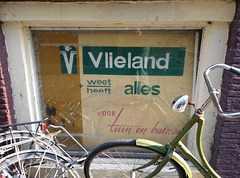 Vlieland animal shop closing down