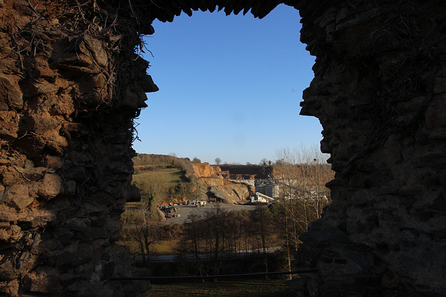 VUE SUR LA CARRIÈRE
