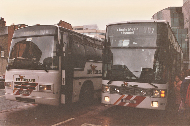 Bus Éireann PL88 (90D45726) and CVH18 (SI 2008) at Bus Áras, Dublin - 11 May 1996 (311-22A) Bus Éireann PL88 (90D45726) and CVH18 (SI 2008) at Bus Áras, Dublin - 11 May 1996 (311-22A)