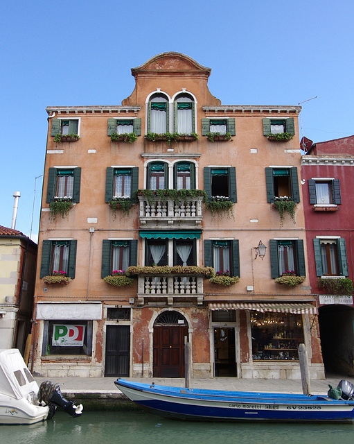 Pretty house, Murano