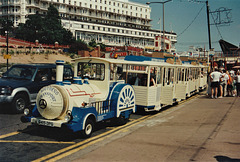 Southend Transport 415 (Q415 DRG) on Southend Seafront – 9 Aug 1995 (279-01)