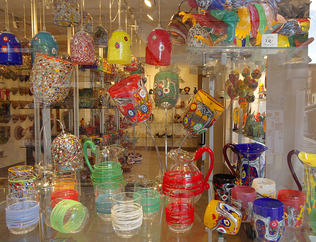 Glass for sale, Murano, where they make it