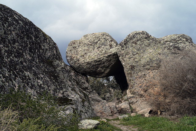 Monsanto , Boulders L1002280