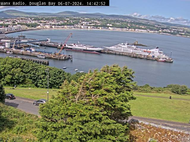 mxt - Douglas Bay with Star Legend and HSC Manannan