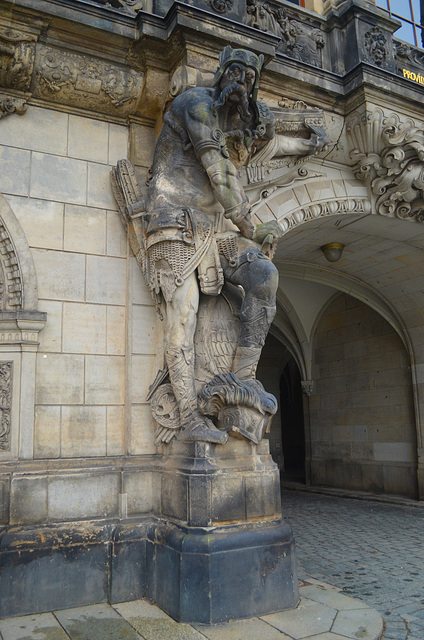 Dresden, Left Statue of George Gate to Dresden Castle