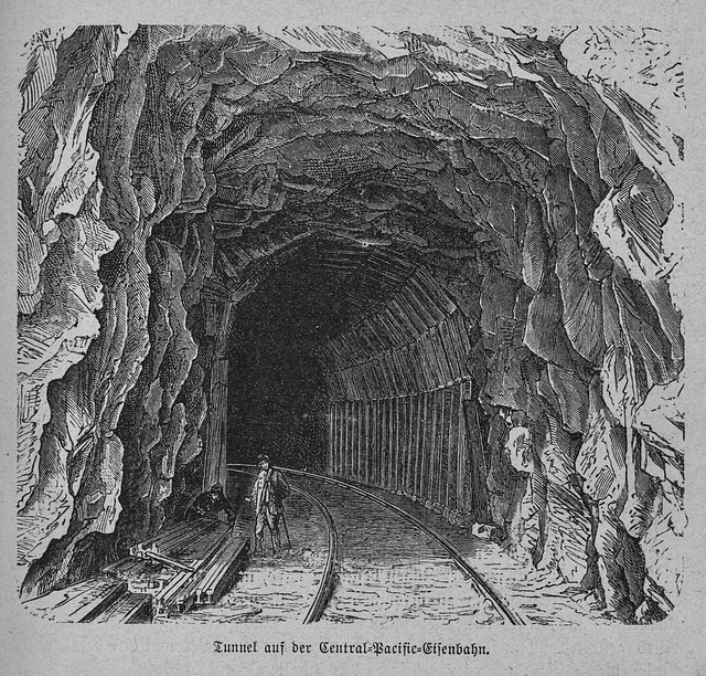 Tunnel on the Central-Pacific line