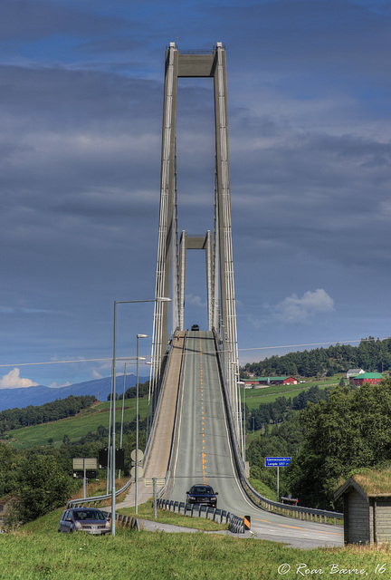 Gjemnessundet bridge