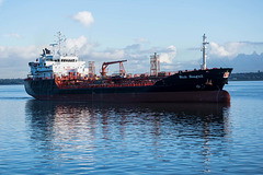 Tanker approaching Eastham locks