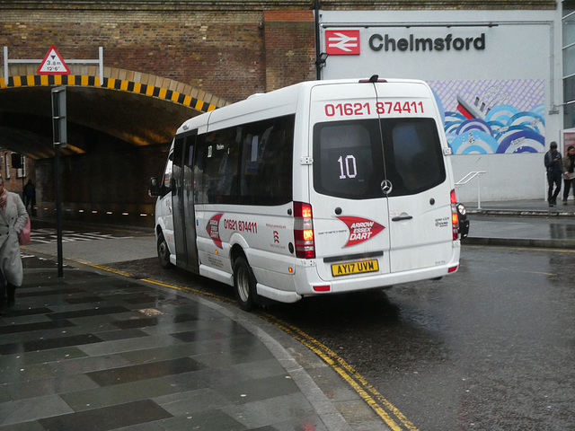 Arrow Taxis AY17 UVM in Chelmsford - 6 Dec 2019 (P1060207)