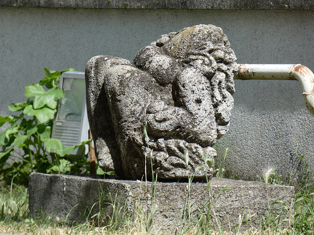 Braila- Sculpture at Nicapetre Cultural Centre