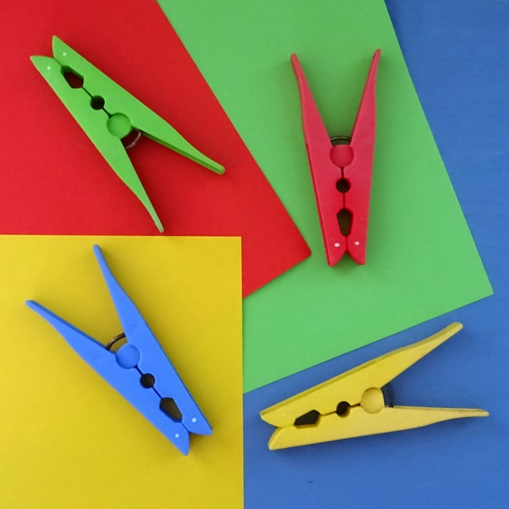 clothes pegs