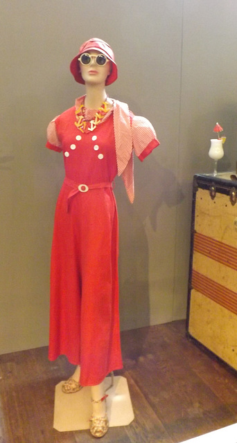 Fashion Exhibit at Planting Fields, May 2012