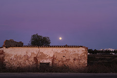 Sapal, Full moon rise