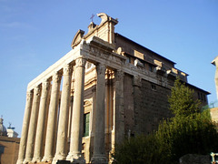 Temple of Antoninus and Faustina, as a shield of Saint Lawrence of Miranda Church.