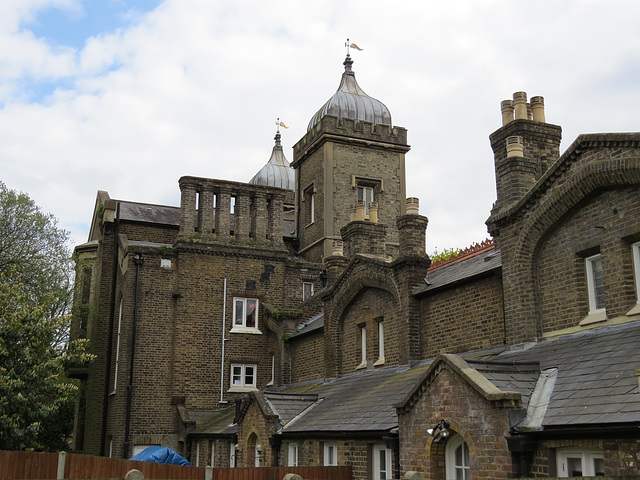 free watermen and lightermen's almshouses, penge