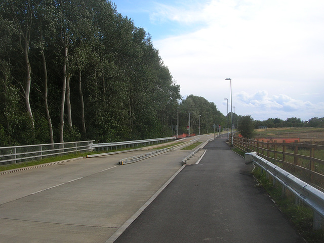 Cambridgeshire Guided Busway - 17 Jul 2011