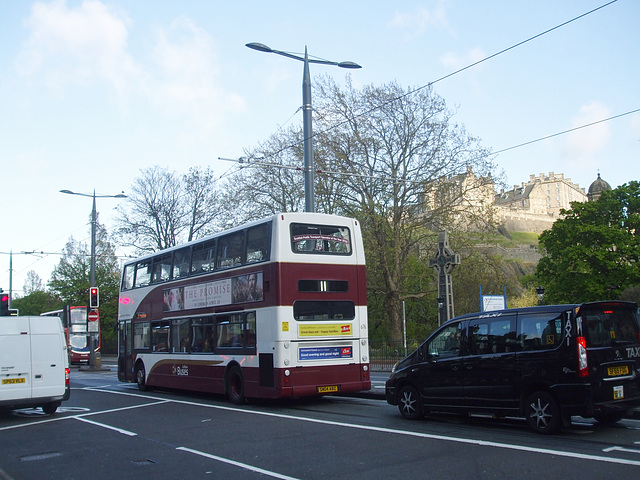 DSCF7013 Lothian Buses 676 (SN04 ABZ) in Princes Street, Edinburgh - 5 May 2017