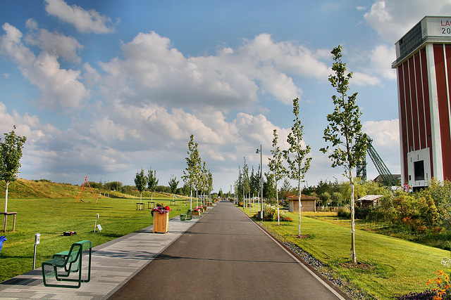 Sparkassen-Promenade im Zechenpark Friedrich Heinrich (Kamp-Lintfort) / 26.07.2020