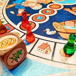 Happy Macro Monday! (Brettspiel)