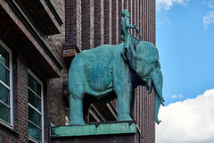 Elefant Anton am Brahms Kontor HH 2025