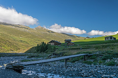 Brücke über den Höllgrabenbach