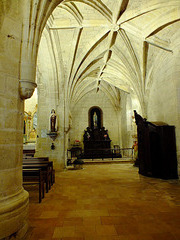 Chapelle de l'église de St Michel de Montaigne