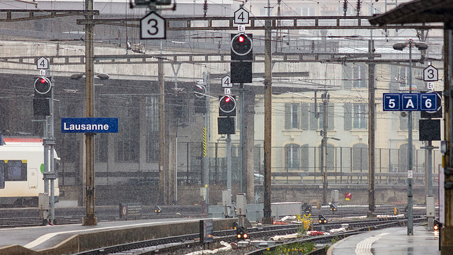 220401 Lausanne gare neige 1