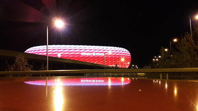 Allianz Arena in Red