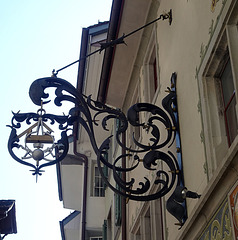 Nasenschild Rathauskeller in Zug