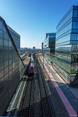 Einfahrt zum Bahnhof Hardbrücke, Zürich (© Buelipix)