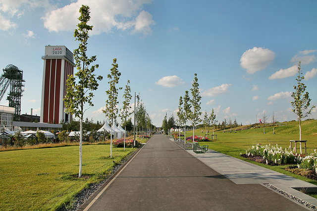 Sparkassen-Promenade im Zechenpark Friedrich Heinrich (Kamp-Lintfort) / 26.07.2020