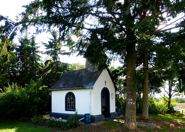 DE - Niederfell - Röder-Kapelle along the Schwalberstieg