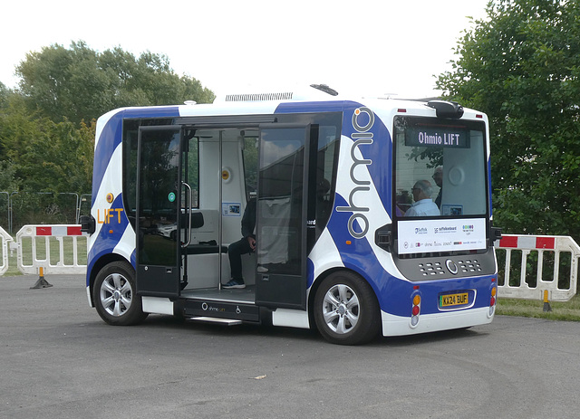 Autonomous pod demonstration at The Big Bus Show, Stonham Barns - 10 Aug 2025 (P1210841)